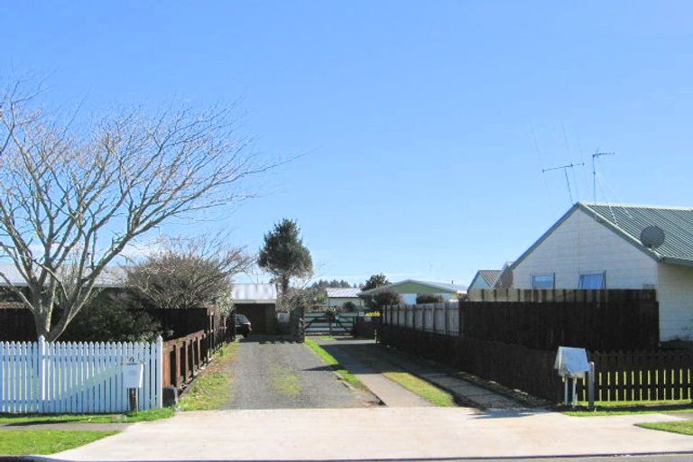 Photo of property in 26b Sunnyside Road, Nawton, Hamilton, 3200