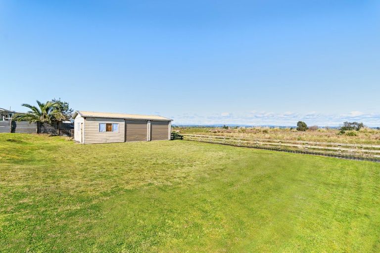 Photo of property in 252 Pukehina Parade, Pukehina, Te Puke, 3189
