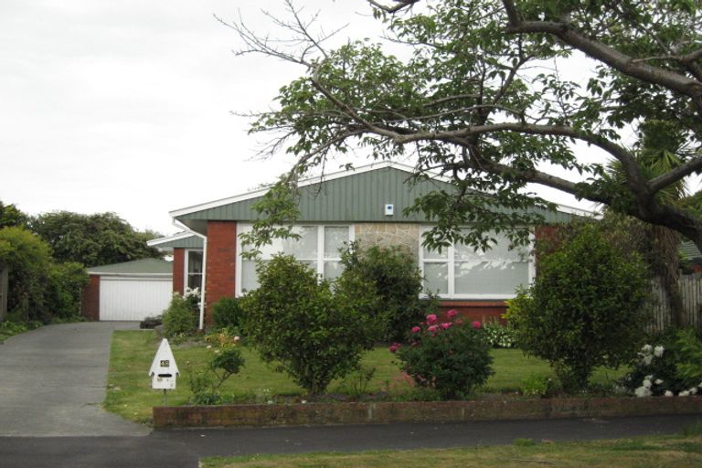 Photo of property in 48 Whitby Street, Burnside, Christchurch, 8053
