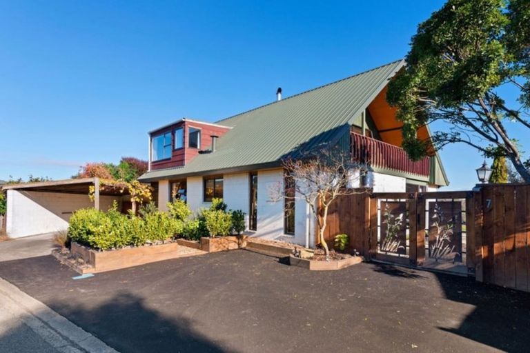 Photo of property in 7 Bankview Place, Amberley, 7410