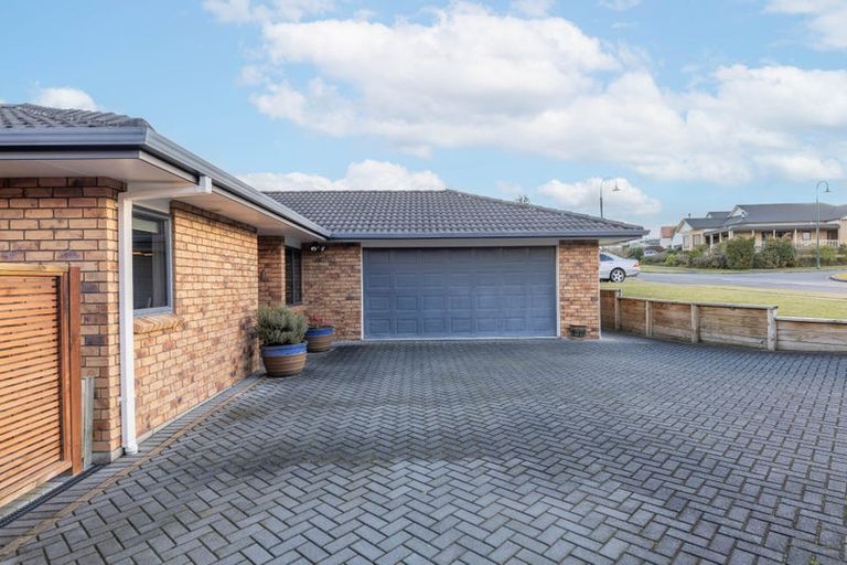 Photo of property in 21 Vaucluse Drive, Nukuhau, Taupo, 3330