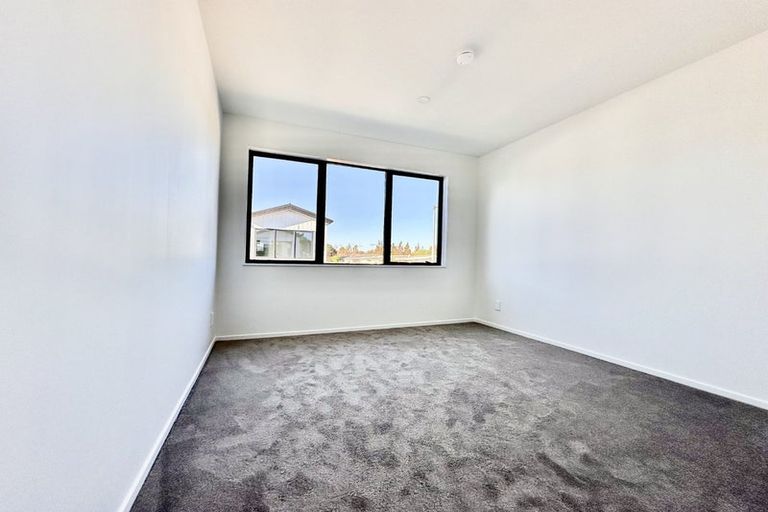 Photo of property in 9/239 Porchester Road, Takanini, 2112