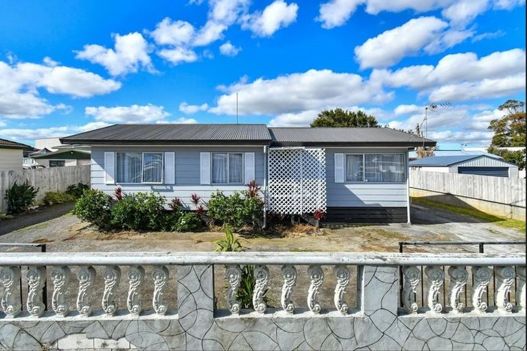 Photo of property in 13 Dunstan Place, Otara, Auckland, 2023