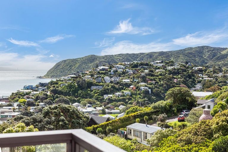Photo of property in 120a Motuhara Road, Plimmerton, Porirua, 5026