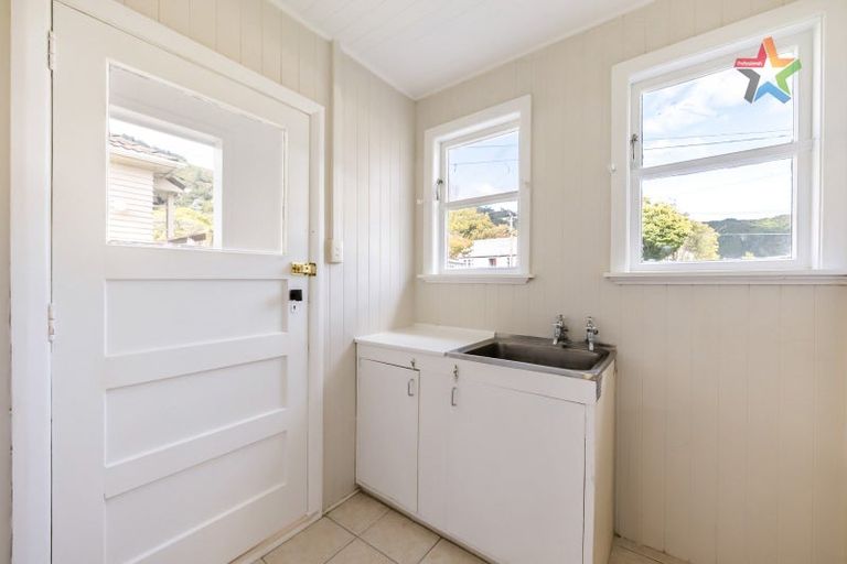 Photo of property in 66 Wilkie Crescent, Naenae, Lower Hutt, 5011