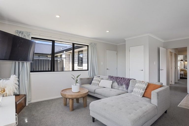 Photo of property in 10 Traverse Lane, Omokoroa, 3114