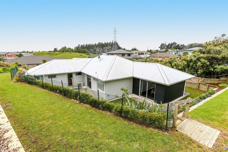 Photo of property in 17a Heta Road, Highlands Park, New Plymouth, 4312