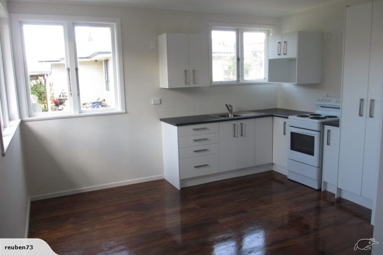 Photo of property in 440 West Coast Road, Glen Eden, Auckland, 0602