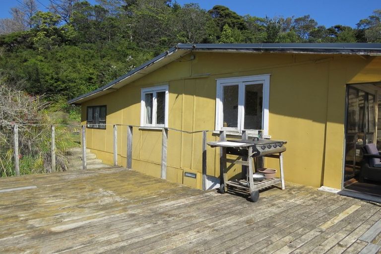 Photo of property in 1473 Port Charles Road, Port Charles, Coromandel, 3584