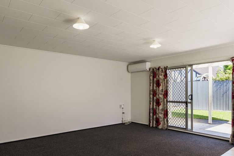 Photo of property in 8-12 Winchester Place, Tamatea, Napier, 4112