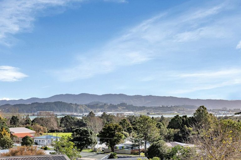 Photo of property in 7 Raurimu Avenue, Onerahi, Whangarei, 0110