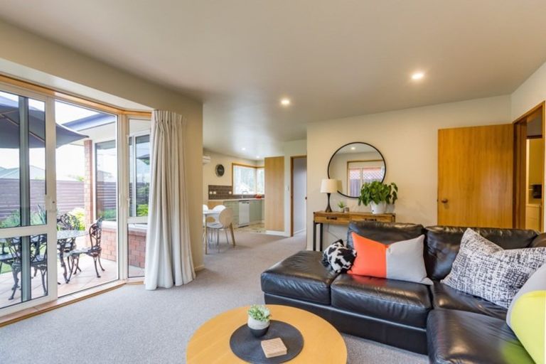 Photo of property in 1/30 Seymour Street, Hornby, Christchurch, 8042