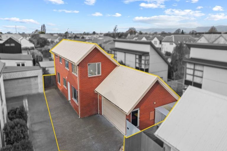 Photo of property in 1020 Colombo Street, St Albans, Christchurch, 8014
