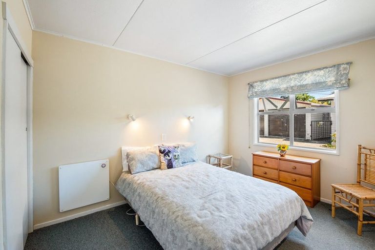 Photo of property in 46 Peka Peka Road, Peka Peka, Waikanae, 5391