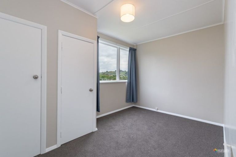 Photo of property in 21a Miranda Street, Cannons Creek, Porirua, 5024