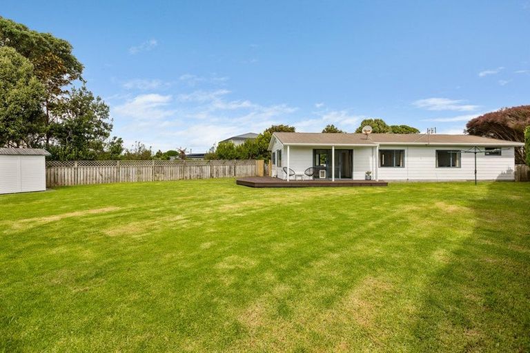 Photo of property in 10 Meade Place, Bell Block, New Plymouth, 4312