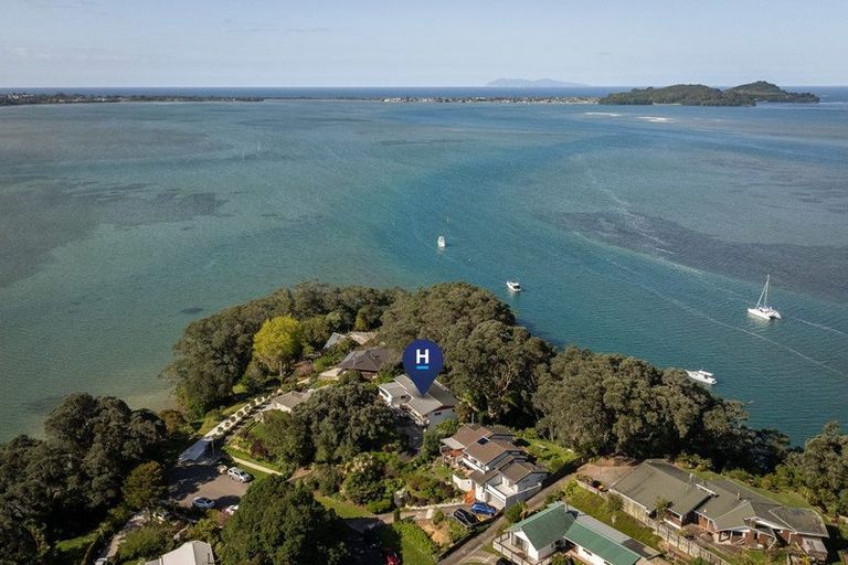 Photo of property in 20 Moana Drive, Tanners Point, Katikati, 3177