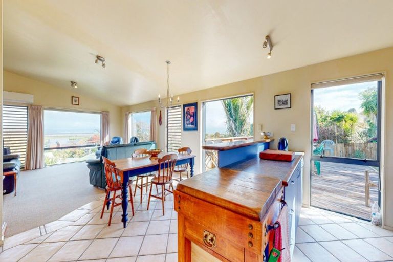 Photo of property in 219 Waikiekie Road, Thames, 3500