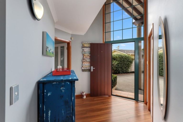 Photo of property in 25 Strowan Avenue, Fairfield, Hamilton, 3214