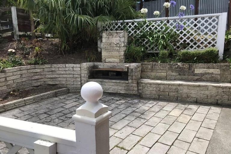 Photo of property in 35 Joll Road, Havelock North, 4130