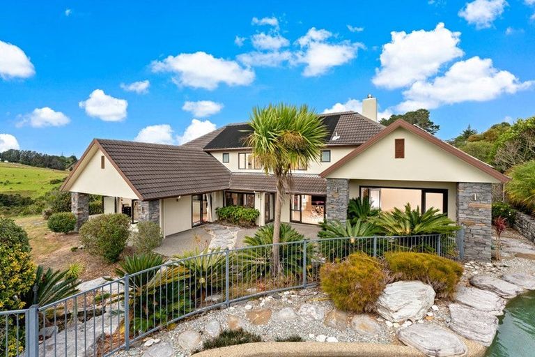 Photo of property in 78 Okura River Road, Okura, Albany, 0792