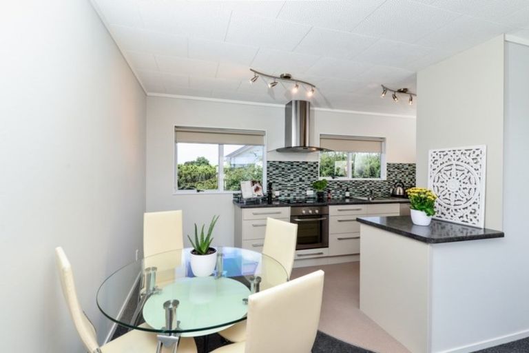 Photo of property in 26 Rosehill Place, Nawton, Hamilton, 3200