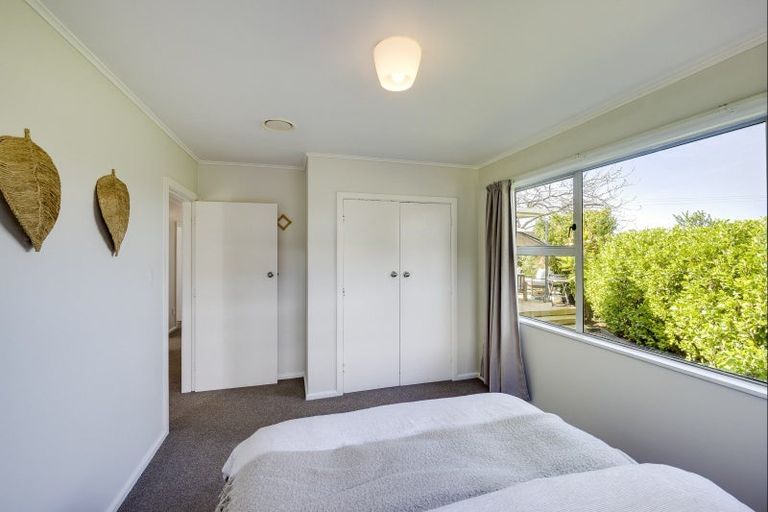 Photo of property in 40 Exeter Crescent, Pirimai, Napier, 4112