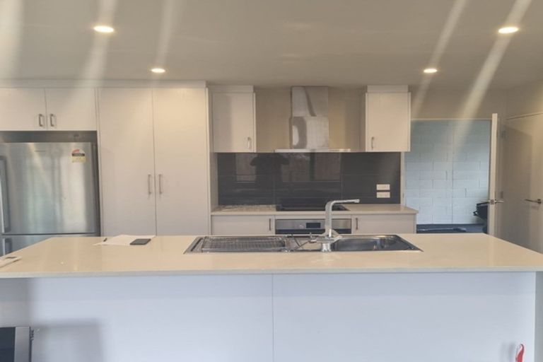 Photo of property in 12b Broadbent Street, Riccarton, Christchurch, 8041