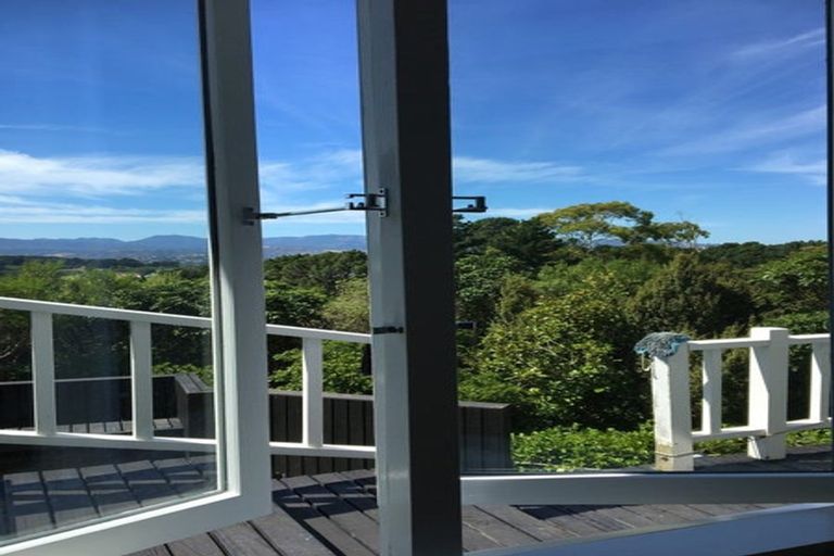 Photo of property in 7 Asquith Terrace, Brooklyn, Wellington, 6021