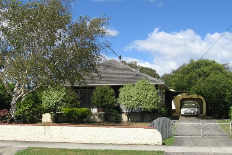 Photo of property in 13 Sheridan Crescent, Trentham, Upper Hutt, 5018