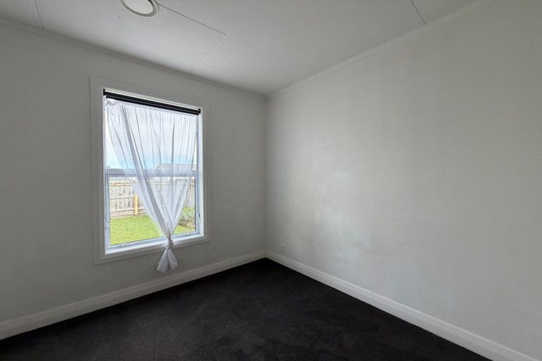 Photo of property in 6 Carlisle Street, Milson, Palmerston North, 4414