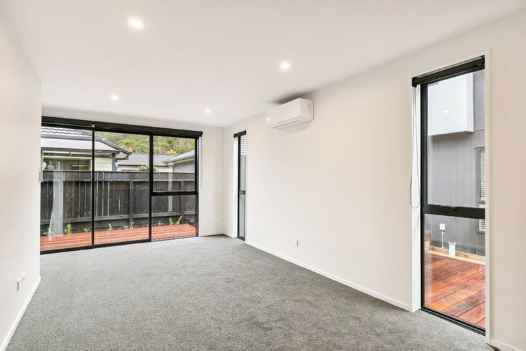 Photo of property in 17/28 Raukawa Street, Stokes Valley, Lower Hutt, 5019