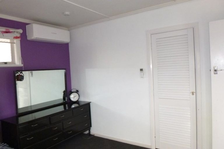 Photo of property in 23 Leeds Street, Milson, Palmerston North, 4414