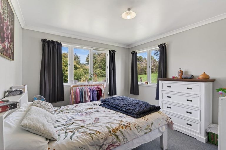 Photo of property in 2 View Street, Maungaturoto, 0520