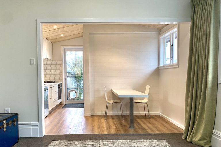 Photo of property in 53 Oxley Avenue, St Albans, Christchurch, 8014