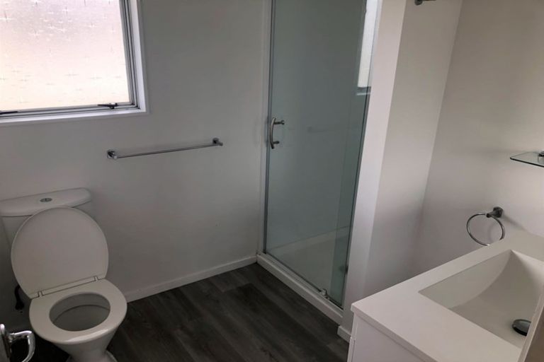 Photo of property in 86a Kahikatea Drive, Melville, Hamilton, 3206