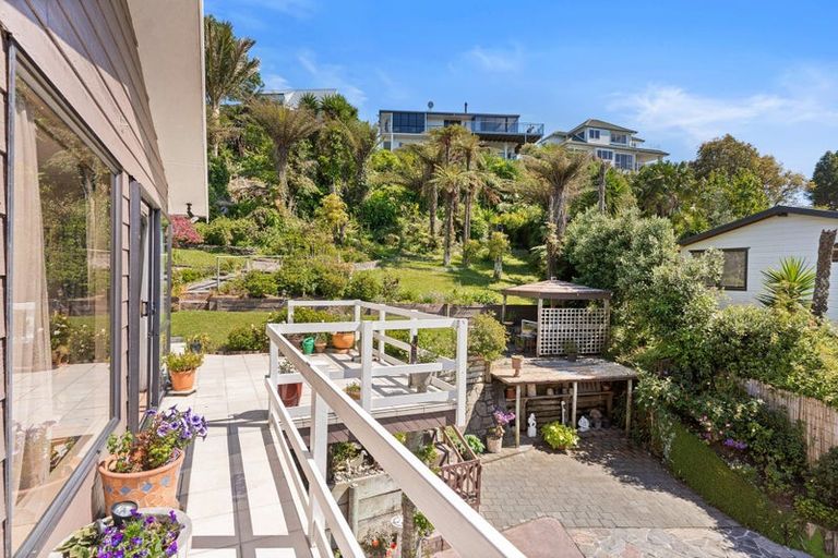 Photo of property in 132 Isabel Street, Whangamata, 3620