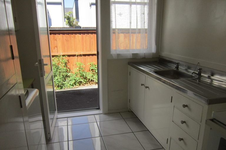 Photo of property in 1/463 Durham Street North, St Albans, Christchurch, 8014