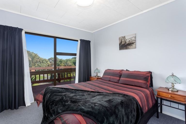 Photo of property in 5m Te Kaha Hotel Road, Te Kaha, 3199