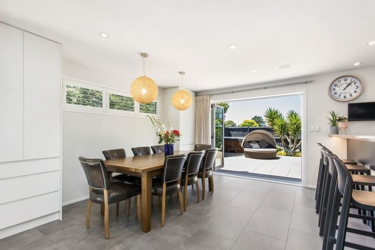 Photo of property in 34 Rembrandt Place, Burnside, Christchurch, 8053