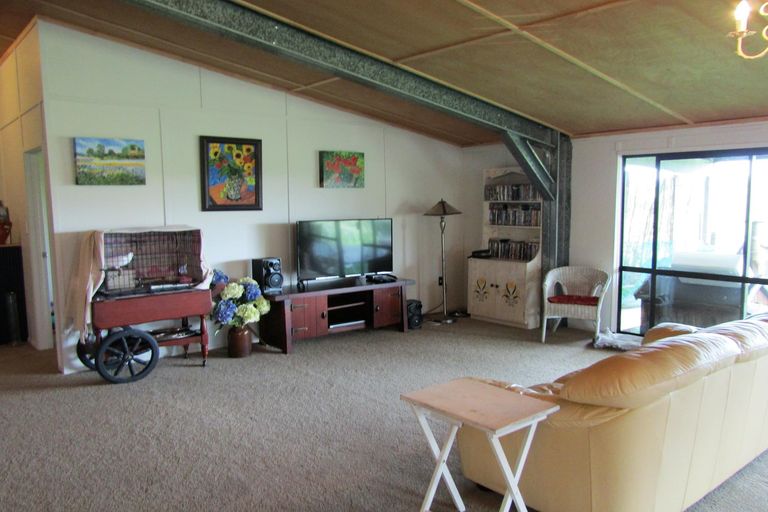 Photo of property in 6 Nikau Place, Edgecumbe, 3120