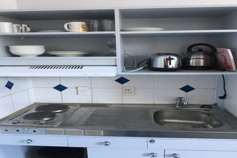 Photo of property in Quest/richard Pearse Apartment, 8/219a Willis Street, Te Aro, Wellington, 6011