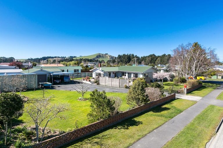 Photo of property in 122 Beach Street, Waikouaiti, 9510
