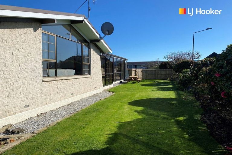 Photo of property in 16 Wickliffe Street, Mosgiel, 9024