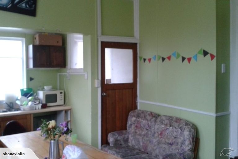 Photo of property in 11 Ames Street, Paekakariki, 5034