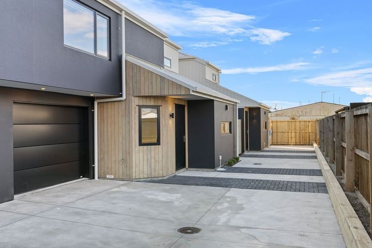 Photo of property in 5/32 Allard Street, Edgeware, Christchurch, 8013