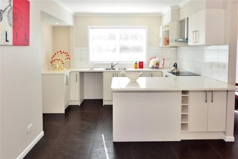 Photo of property in 40 Laurence Street, Manly, Whangaparaoa, 0930