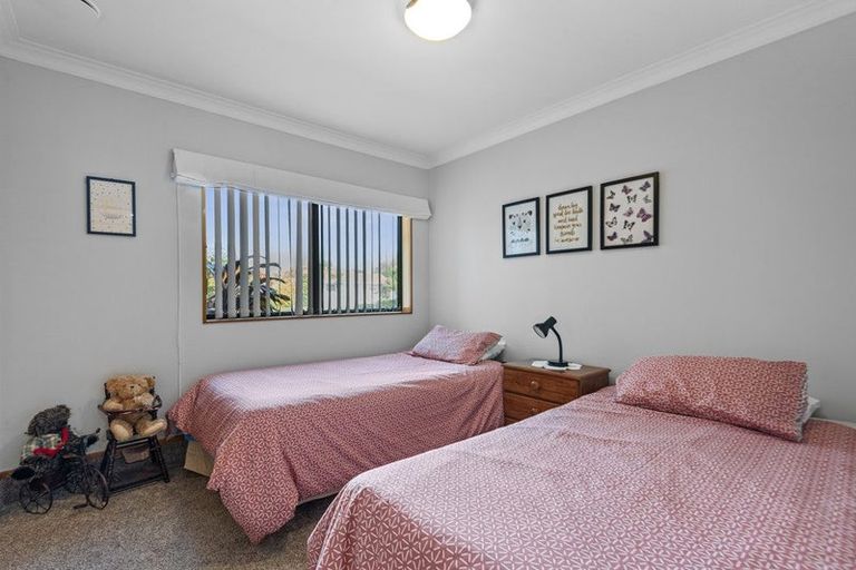 Photo of property in 19 Plateau Heights, Mount Maunganui, 3116