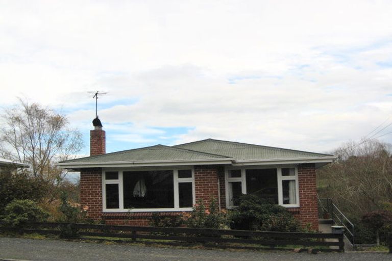 Photo of property in 13 Cambridge Street, Balclutha, 9230