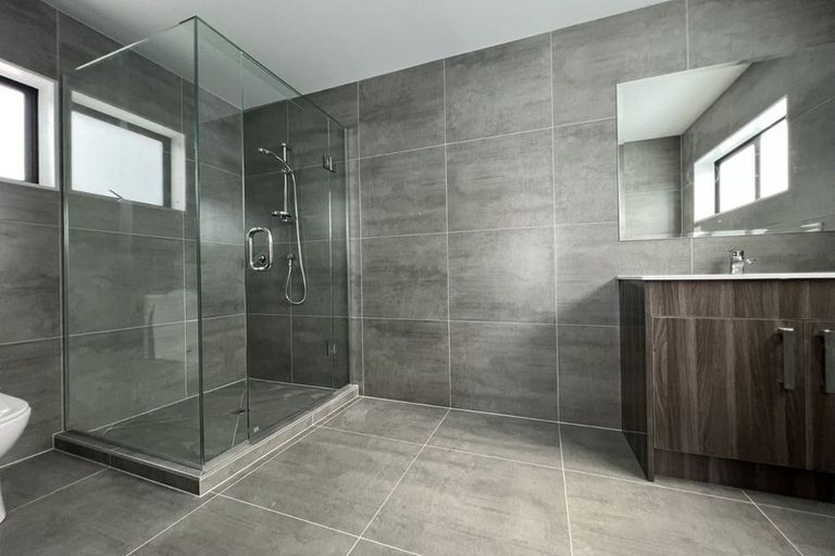 Photo of property in 12 Matukutureia Lane, Manurewa, Auckland, 2102